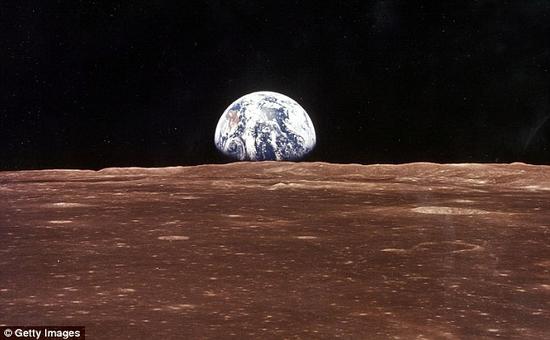 通过软件分析，研究者发现了210次此前未曾探测到的月震，这为进一步了解月球地质学提供了线索。